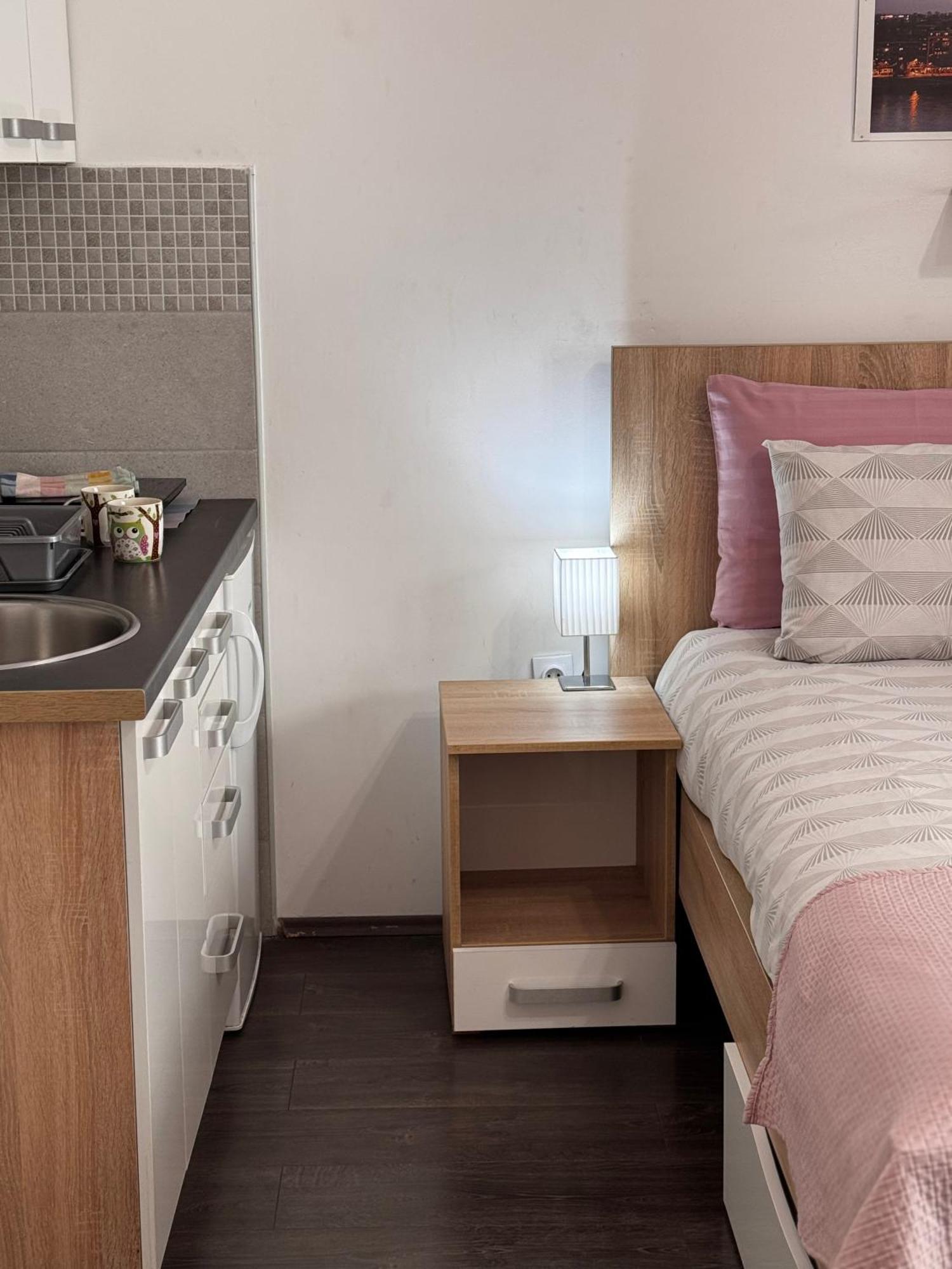 Post Apartmani A-1 Novi Sad Dış mekan fotoğraf