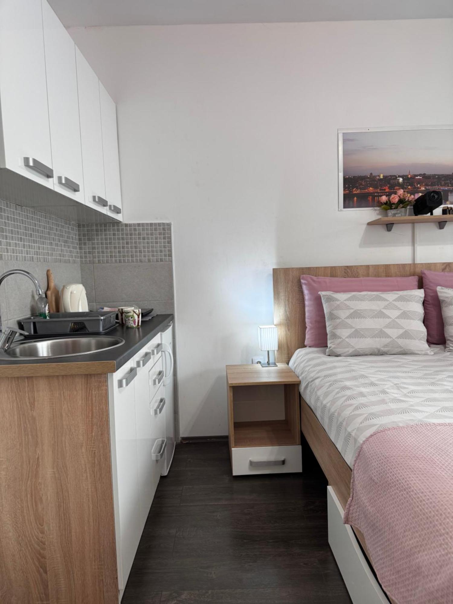 Post Apartmani A-1 Novi Sad Dış mekan fotoğraf